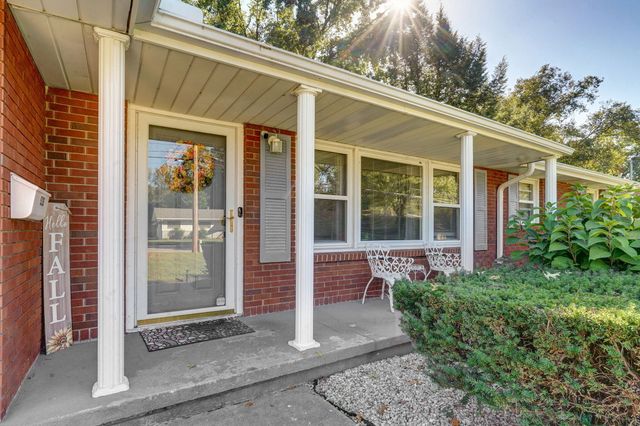 526 W Portland Street, Springfield, MO 65807