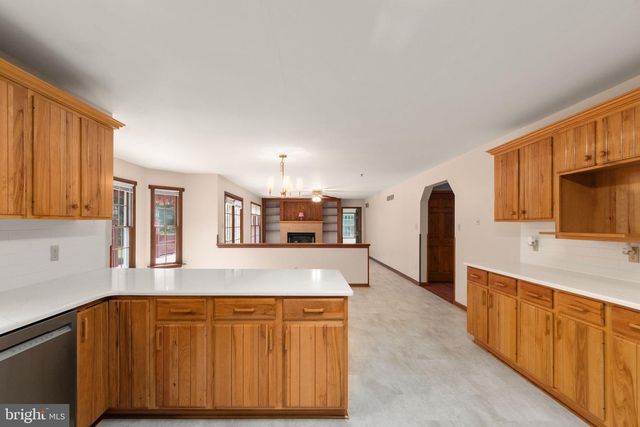 2418 OLD TELEGRAPH RD, Chesapeake City, MD 21915
