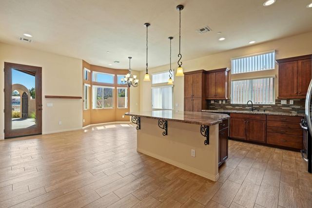 51885 Avenida Bermudas, La Quinta, CA 92253