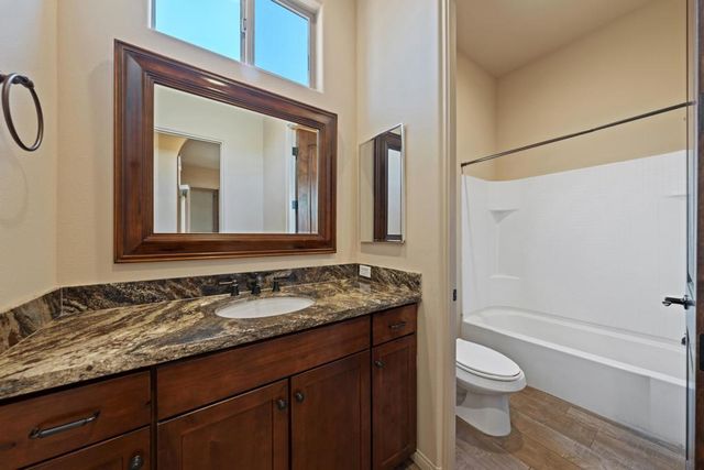 51885 Avenida Bermudas, La Quinta, CA 92253