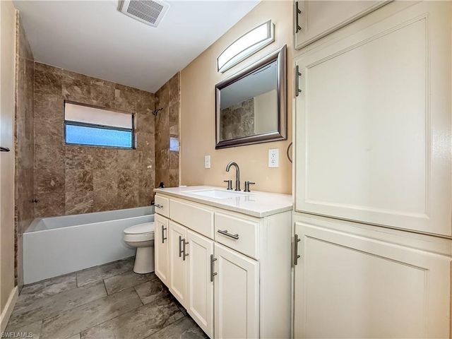 2115 Saint Croix AVE, Fort Myers, FL 33905