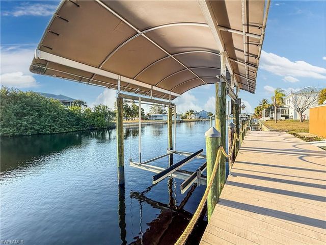 2115 Saint Croix AVE, Fort Myers, FL 33905