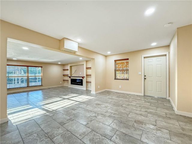 2115 Saint Croix AVE, Fort Myers, FL 33905