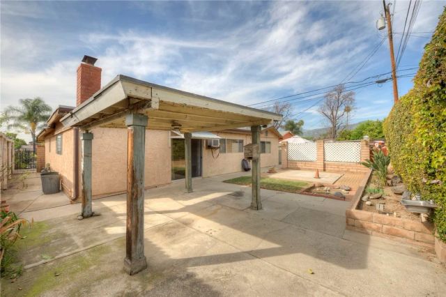 6014 N Fairvale Drive, Azusa, CA 91702