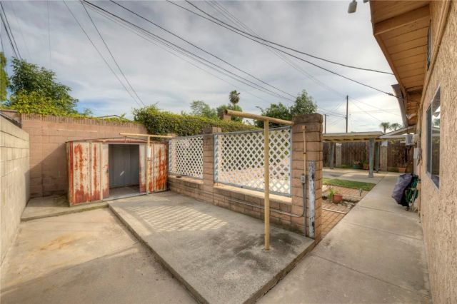 6014 N Fairvale Drive, Azusa, CA 91702