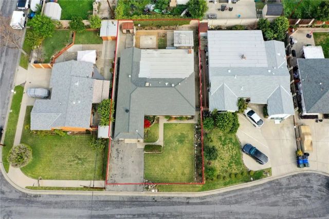 6014 N Fairvale Drive, Azusa, CA 91702