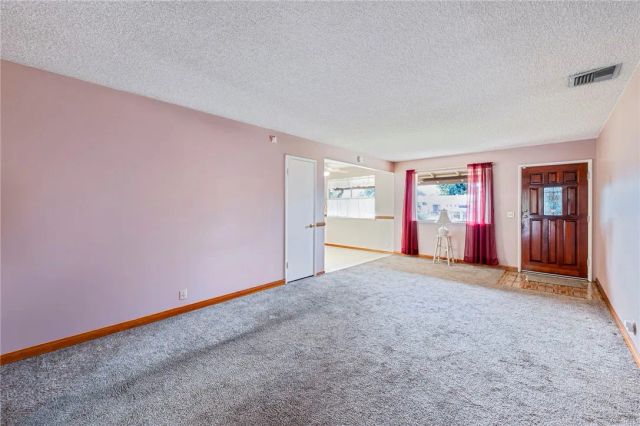 6014 N Fairvale Drive, Azusa, CA 91702