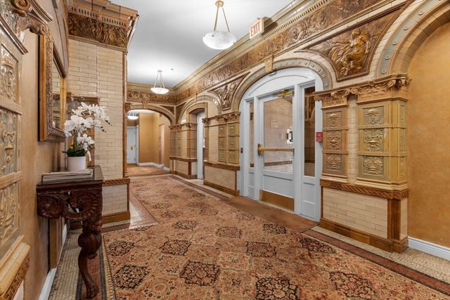 4 Charlesgate E 606, Boston, MA 02215