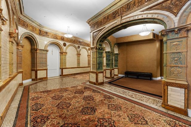 4 Charlesgate E 606, Boston, MA 02215