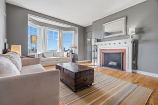 4 Charlesgate E 606, Boston, MA 02215