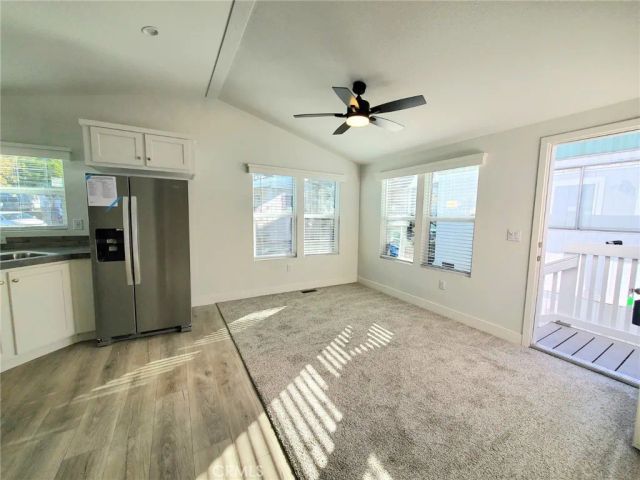 8100 Foothill 3, Sunland, CA 91040