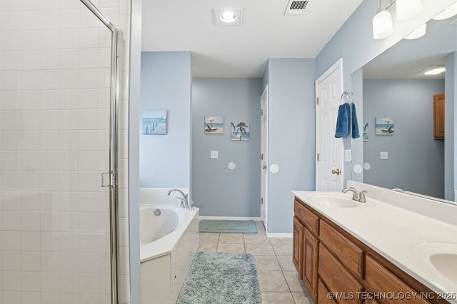 11523 S 105th Avenue E, Bixby, OK 74008