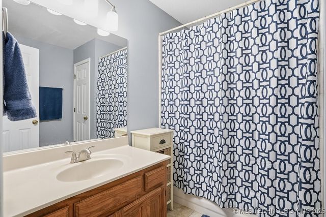 11523 S 105th Avenue E, Bixby, OK 74008