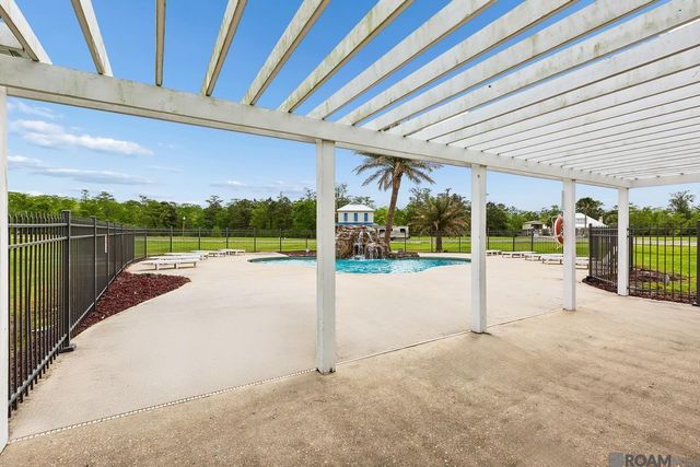 17258 Tchula Dr, Springfield, LA 70462