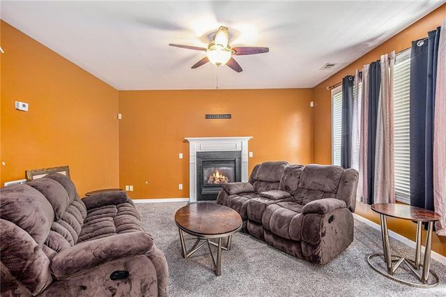 485 Greyhawk Way, Fairburn, GA 30213