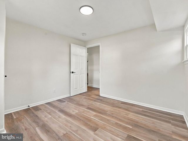 409 JUNEWOOD DR, Cherry Hill, NJ 08003