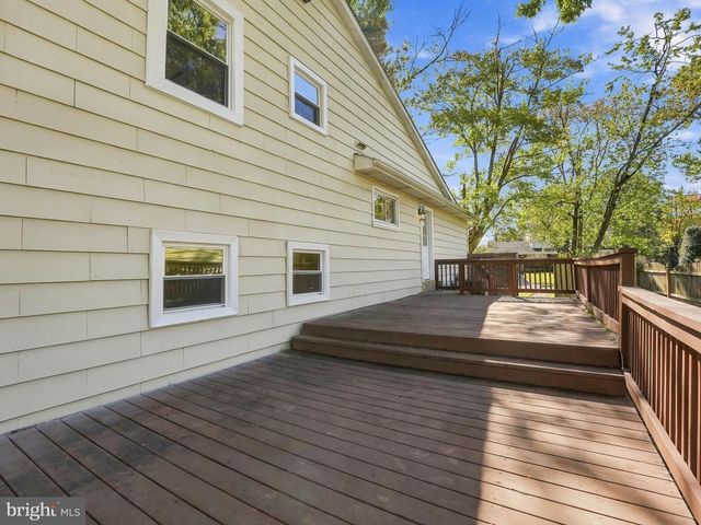 409 JUNEWOOD DR, Cherry Hill, NJ 08003