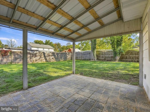 409 JUNEWOOD DR, Cherry Hill, NJ 08003