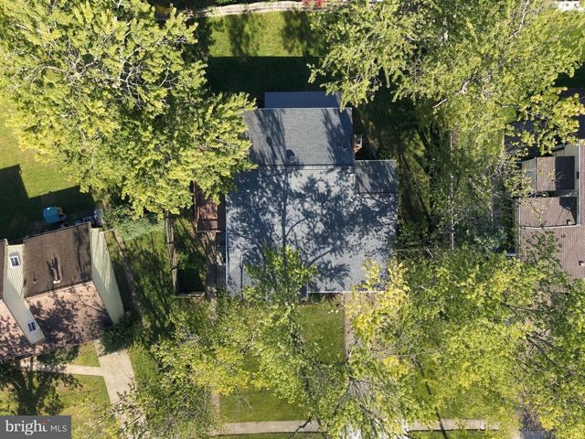 409 JUNEWOOD DR, Cherry Hill, NJ 08003