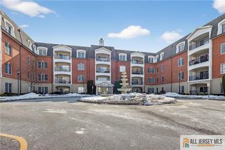 315 Regency Place 315, Woodbridge Proper, NJ 07095
