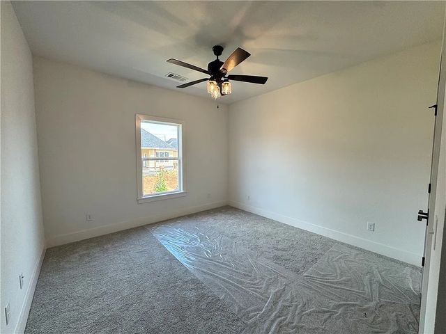 2714 Eris Avenue, Lowell, AR 72745