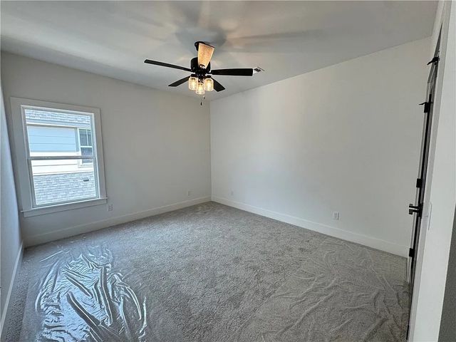 2714 Eris Avenue, Lowell, AR 72745