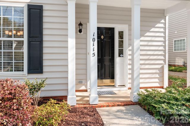 10115 Glencrest Drive, Huntersville, NC 28078