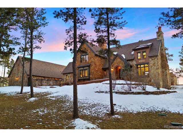 4340 Foxchase Way, Colorado Springs, CO 80908