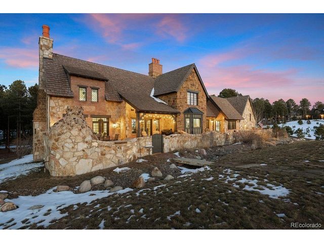 4340 Foxchase Way, Colorado Springs, CO 80908