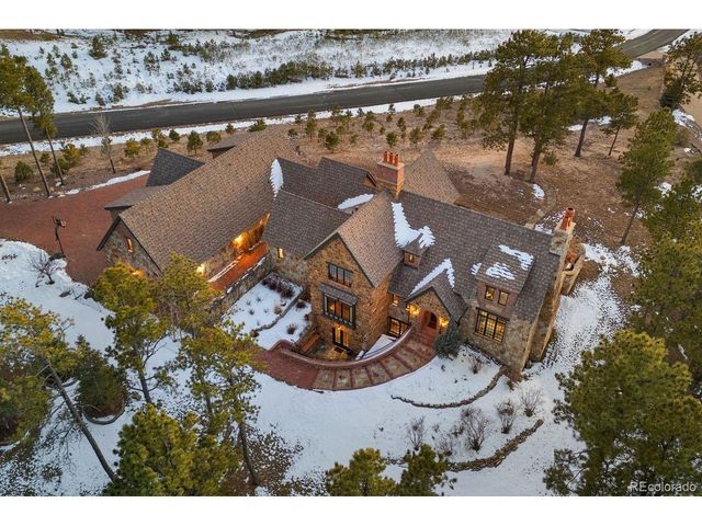 4340 Foxchase Way, Colorado Springs, CO 80908