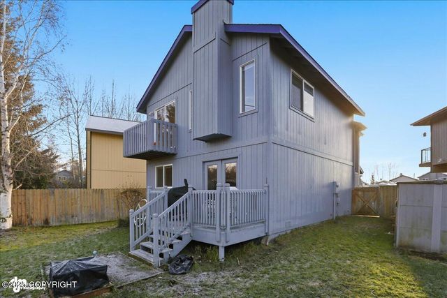 2033 Applewood Circle, Anchorage, AK 99507