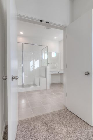 401 6th St, West Sacramento, CA 95605