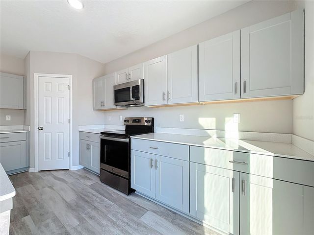 12892 TANNENCREST DRIVE, Riverview, FL 33579