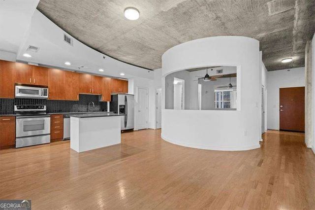 250 Pharr Road NE 1504, Atlanta, GA 30305