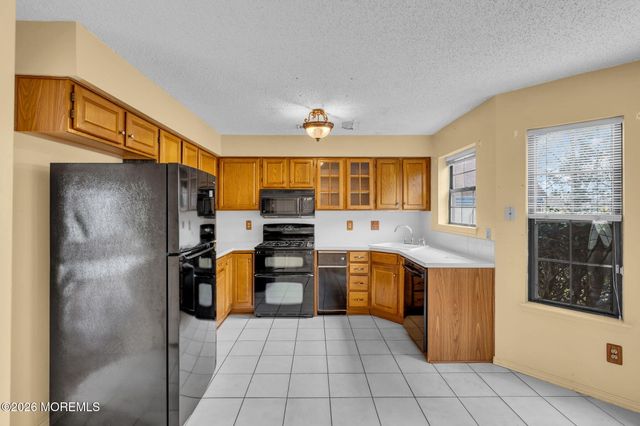 149 Old Orchard Lane 3401, Ocean Twp, NJ 07712