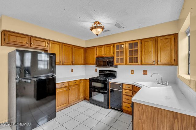 149 Old Orchard Lane 3401, Ocean Twp, NJ 07712