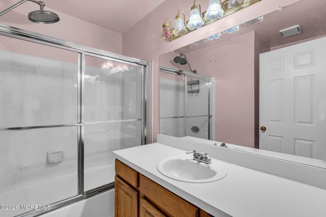 149 Old Orchard Lane 3401, Ocean Twp, NJ 07712