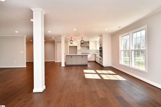 3150 S 14 Highway, Greenville, SC 29615