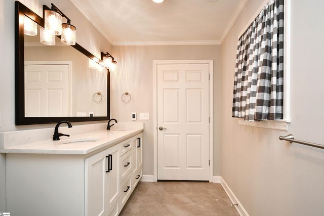 3150 S 14 Highway, Greenville, SC 29615