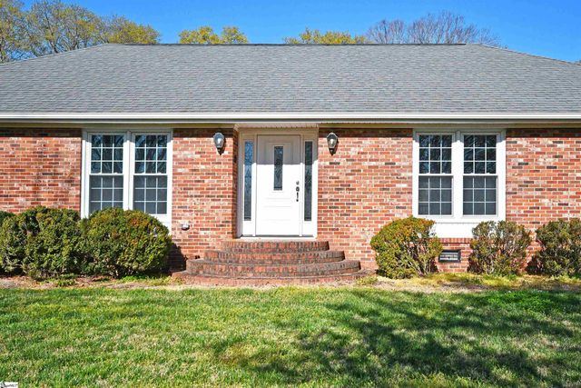 3150 S 14 Highway, Greenville, SC 29615