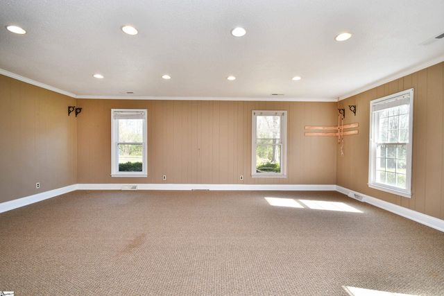 3150 S 14 Highway, Greenville, SC 29615