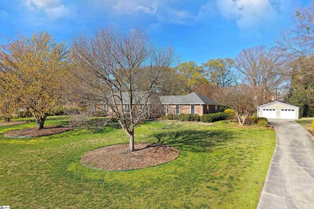 3150 S 14 Highway, Greenville, SC 29615