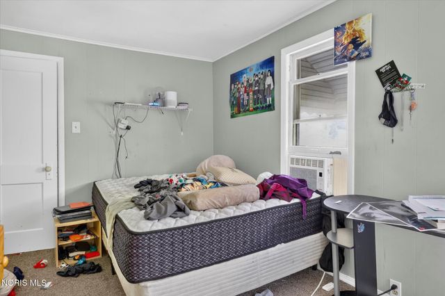 3805 Lockwood Avenue, Toledo, OH 43612