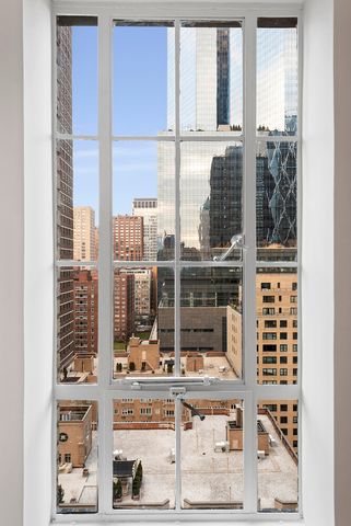 340 W 57th St Apt 18B, New York City, NY 10019