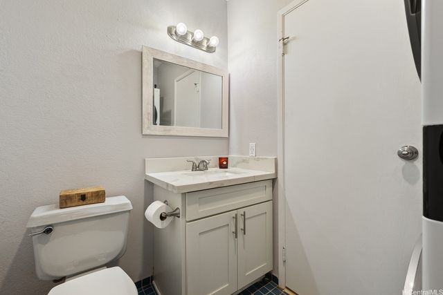 92-1064 PALAHIA Street 9, Kapolei, HI 96707