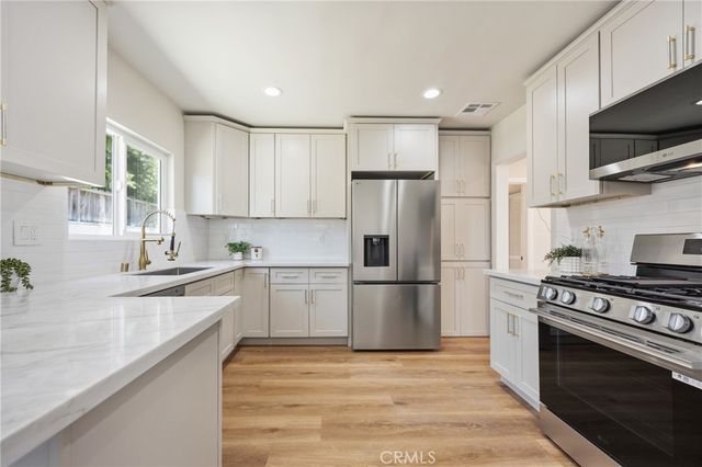 2410 W 70th, Los Angeles, CA 90043