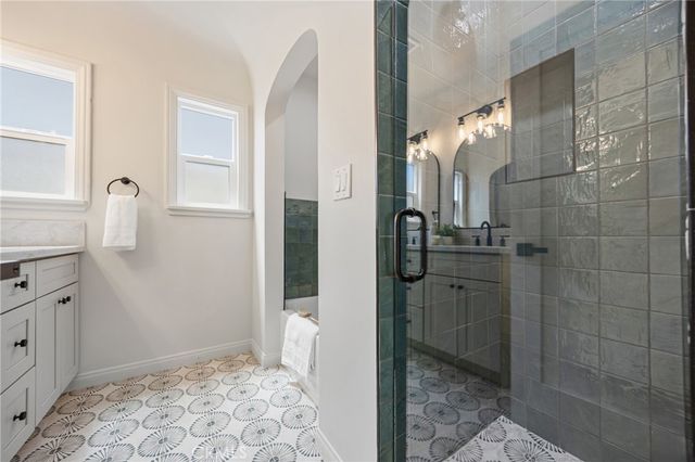 2410 W 70th, Los Angeles, CA 90043