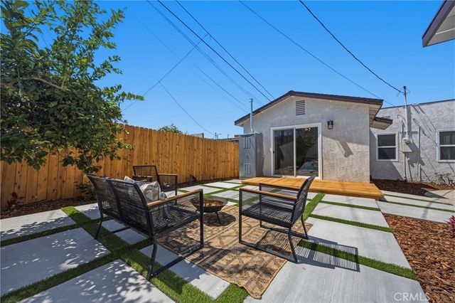 2410 W 70th, Los Angeles, CA 90043