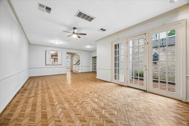 7507 Del Monte Drive, Houston, TX 77063
