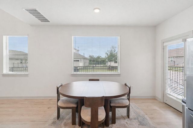 220 Merrick RD, Georgetown, TX 78628